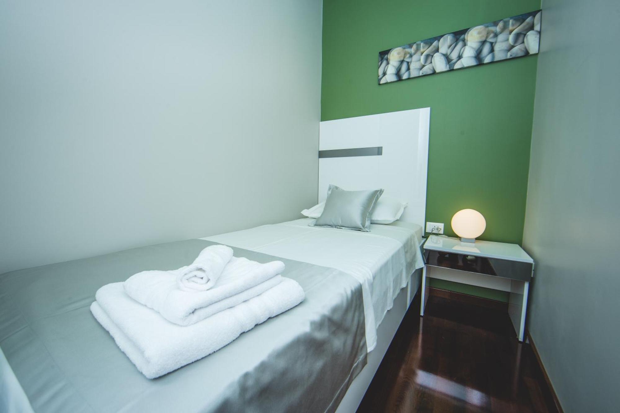Luxury Rooms And Apartment Silente Bacvice Split Exterior photo