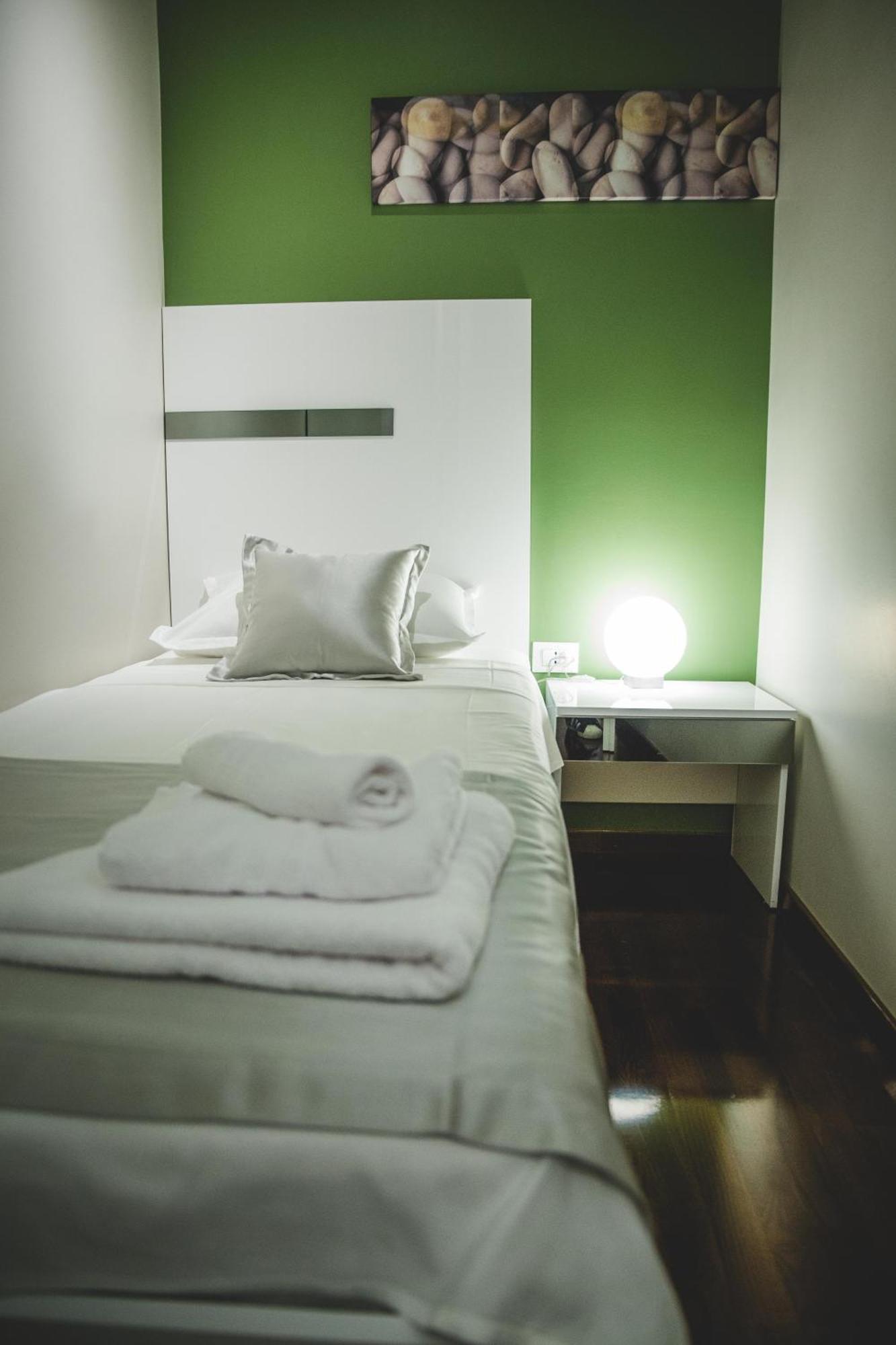 Luxury Rooms And Apartment Silente Bacvice Split Exterior photo